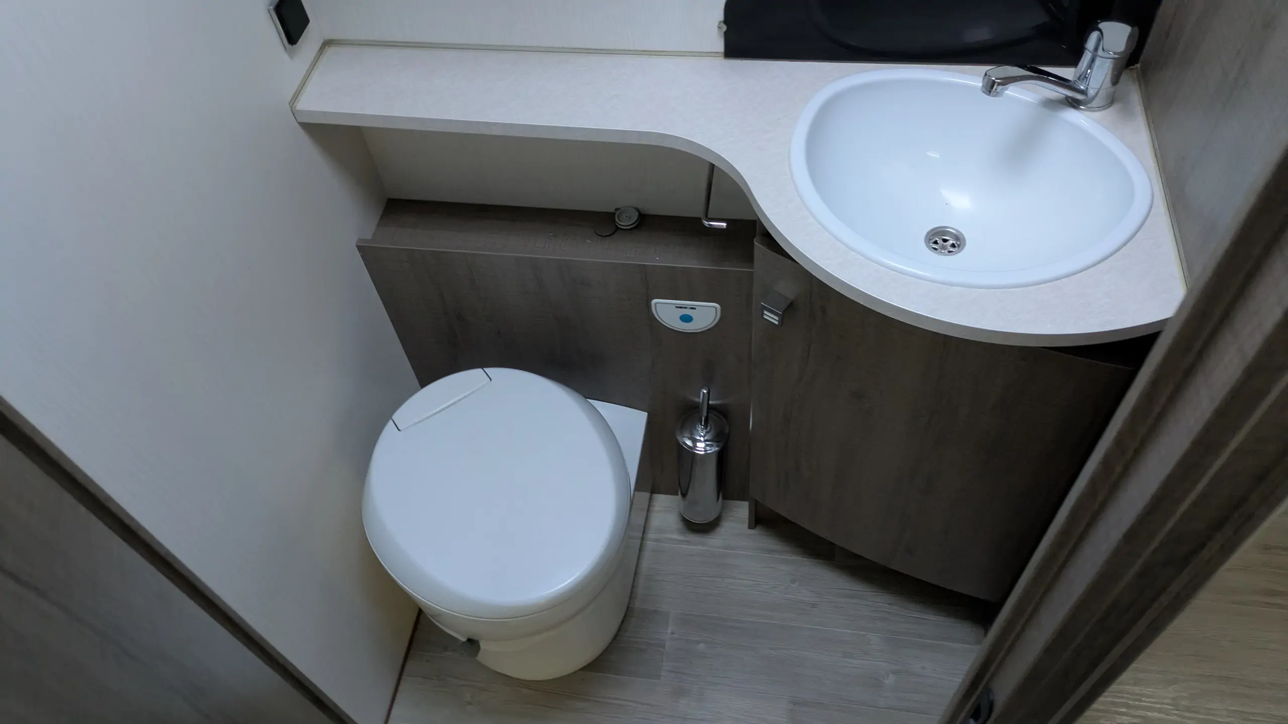 Image  BAVARIA INITIAL I741FC ALLURE integral